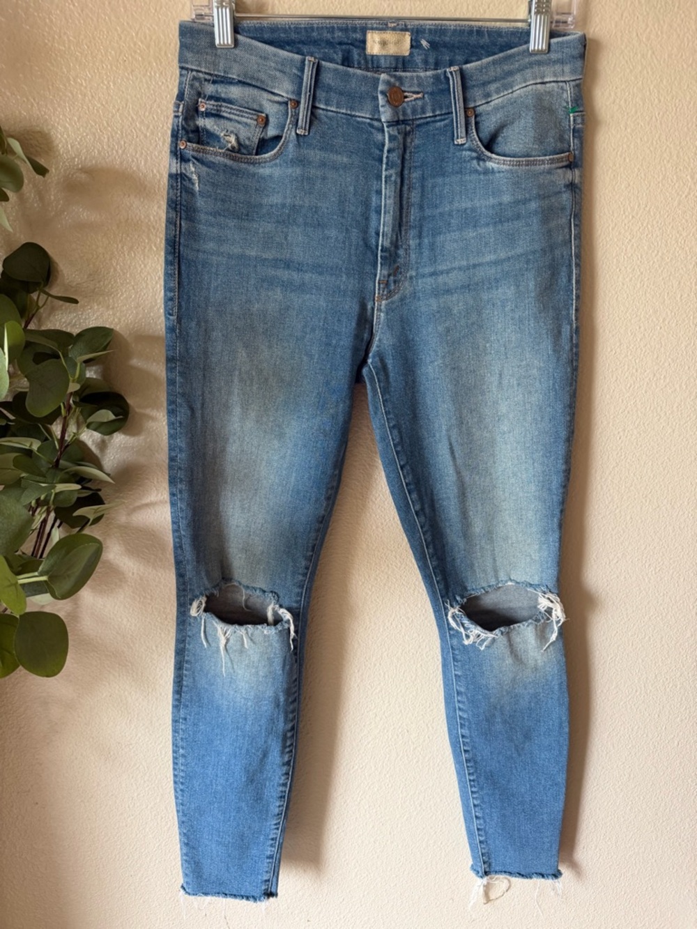 MOTHER Distressed Skinny Jeans in Medium Blue